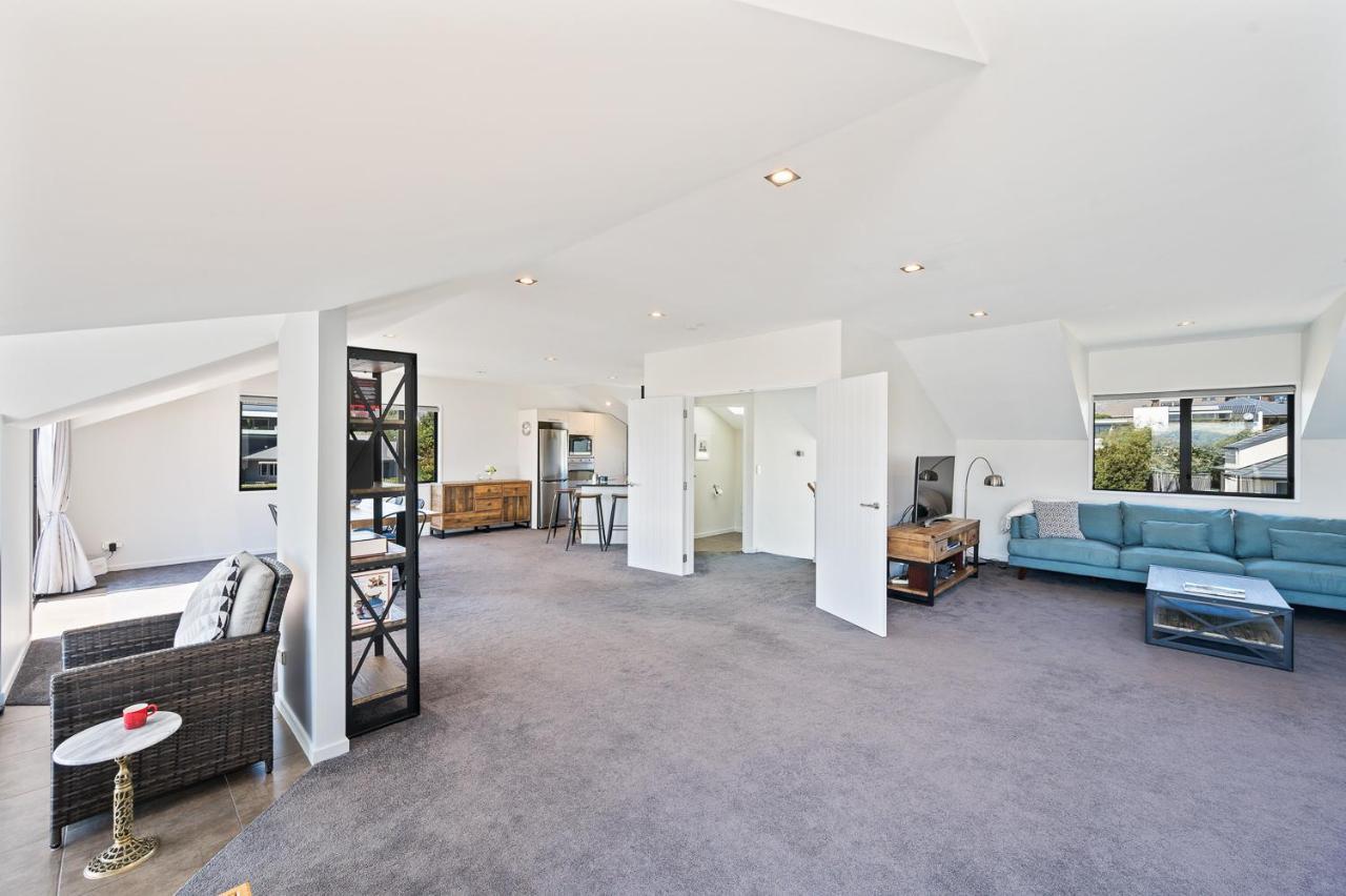 Ironside Lakeview Townhouse 瓦纳卡 外观 照片