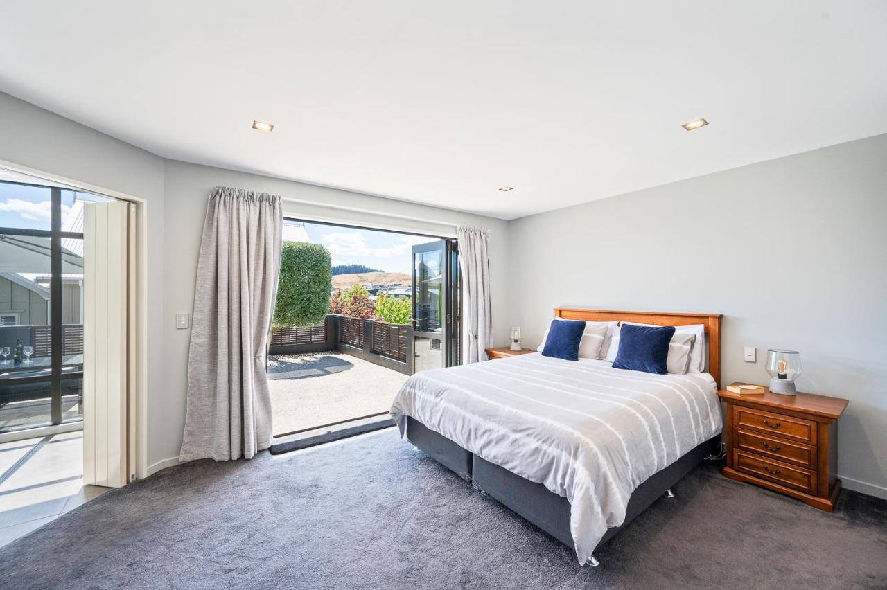 Ironside Lakeview Townhouse 瓦纳卡 外观 照片