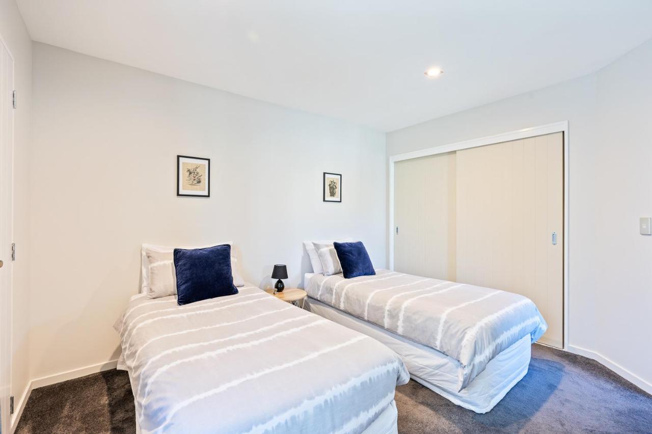 Ironside Lakeview Townhouse 瓦纳卡 外观 照片