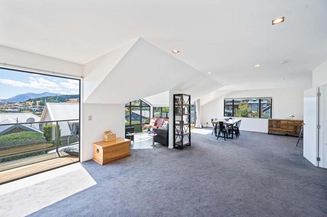 Ironside Lakeview Townhouse 瓦纳卡 外观 照片